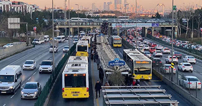 İETT ZAMMI SON DAKİKA: İstanbul'da toplu taşıma ücretlerine zam geldi! İşte 2023 İETT, Metrobüs, otobüs, tramvay, öğrenci akbili ve tam akbil dolum ücretleri yenilendi... - Son Dakika Haberler