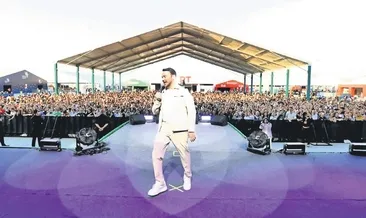 14 dikişle konsere koştu