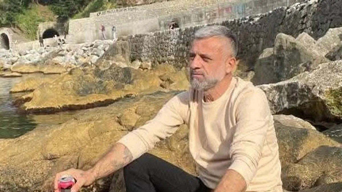 Eşinin dayısını öldüren sanık hakim karşısında! “Eşime sesli mesajlar attı” Eşinin dayısını öldüren sanık hakim karşısında! “Eşime sesli mesajlar attı”