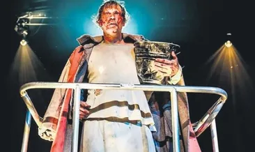 Evde tiyatro keyfine devam