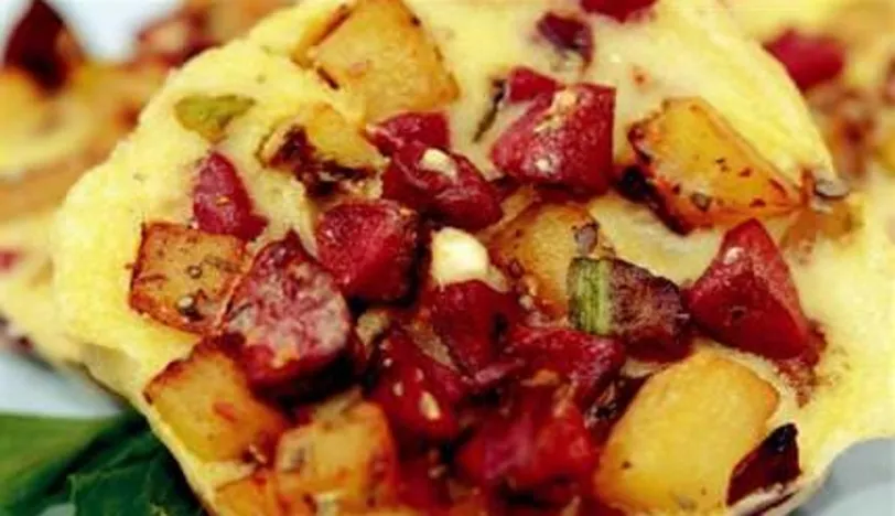 Küçük Sosisli Küçük Pizzalar