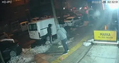 İstanbul’da lüks otomobillerin hayalet ekranlarını çalan hırsızlar kamerada!