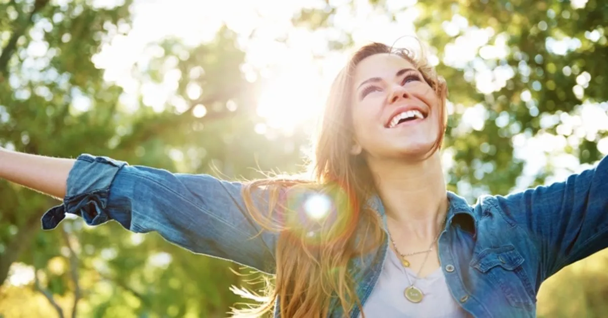 Mutlu olmanın altın kuralı! Uzman Klinik Psikolog Esra Ezmeci anlattı: 12 adımda öz şefkat...