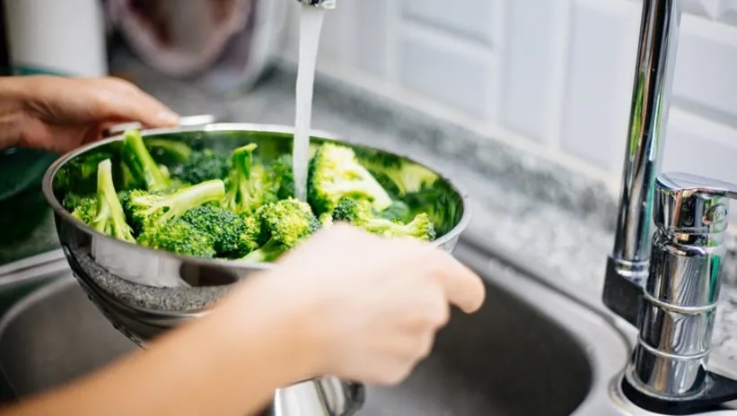 Brokoliyi yıllardır yanlış yıkamışız! Kesinlikle bunu yapmayın…