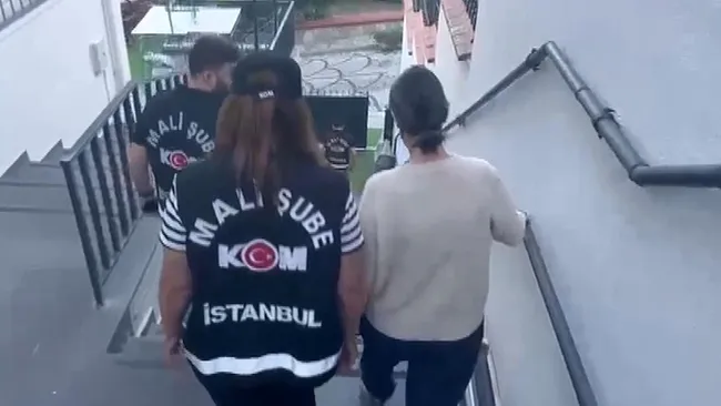 son-dakika-uskudar-belediyesine-rusvet-operasyonu-sinem-dedetas-dahil-4-supheliye-tutuklama-talebi-1785511828753.jpeg