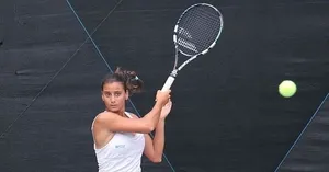 Melis Sezer Survivor 2021 kadrosunda! Survivor Türkiye'de yarışacak Milli tenisçi Melis Sezer kimdir, kaç yaşında?