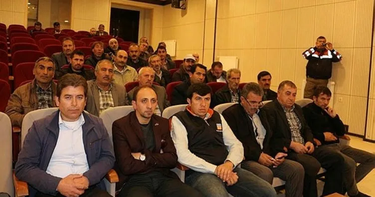 Erzurum Oltu’da okul servis şoförlerine seminer