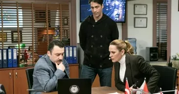 Arka Sokalar 735. bölüm izle! Kanal D ile Arka Sokaklar son bölüm izle