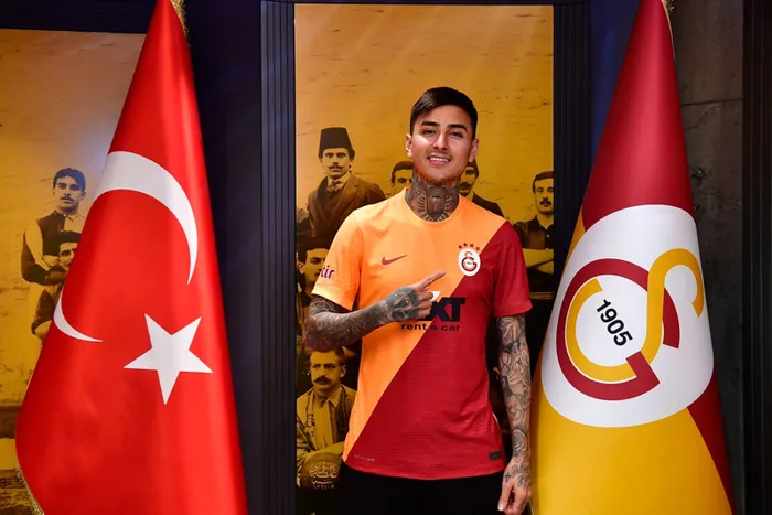 erick-pulgar-galatasaraya-transferini-anlatti-1644924612951.jpg