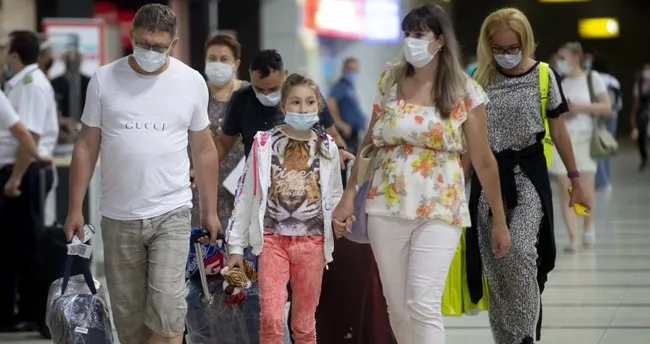 Antalya Ya Ilk Rus Turist Kafilesi Geldi En Son Haber