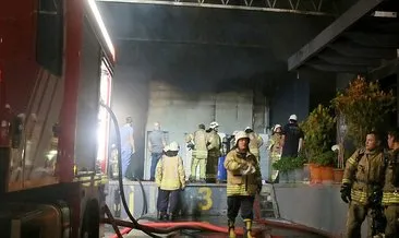 Son dakika: İstanbul Sultanbeyli’de bir mobilya atölyesinde yangın çıktı!