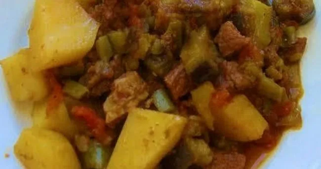 Yaz Sofralarinin Vazgecilmez Sebze Yemegi Turlu Tarifi Kolay Etli Turlu Yemegi Nasil Yapilir Tatli Tarifleri Haberleri
