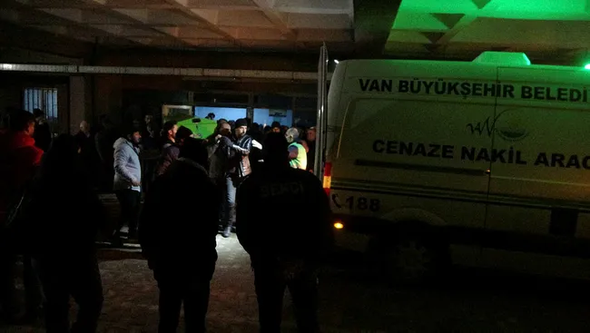 vanda-saldirgan-kopek-dehseti-10-yasindaki-cocuk-hayatini-kaybetti-1675104896667.jpg