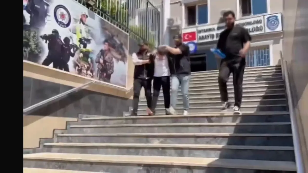 İstanbul’daki haraç çetesine operasyon: Geçtiğimiz ay 18 kişi yakalandı İstanbul’daki haraç çetesine operasyon: Geçtiğimiz ay 18 kişi yakalandı