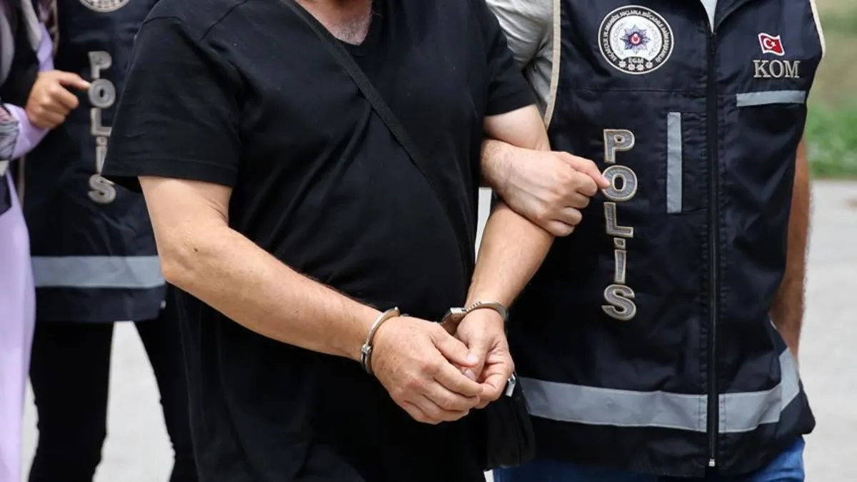 Kayseri’de FETÖ operasyonu: İhraç polis memuru yakalandı Kayseri’de FETÖ operasyonu: İhraç polis memuru yakalandı