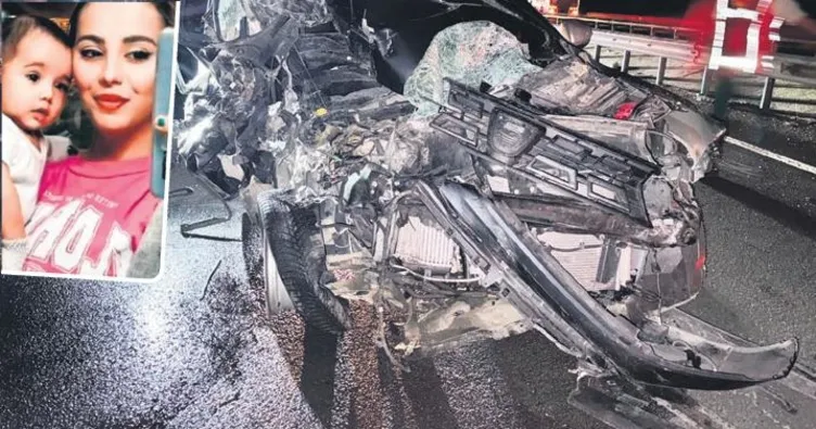 Anne ve bebeği kazada öldü