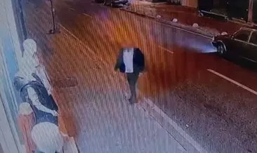 Cansız mankenden mont çaldılar #istanbul Cansız mankenden mont çaldılar #istanbul