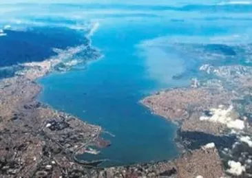 İzmir Körfezi’ni kaybediyoruz