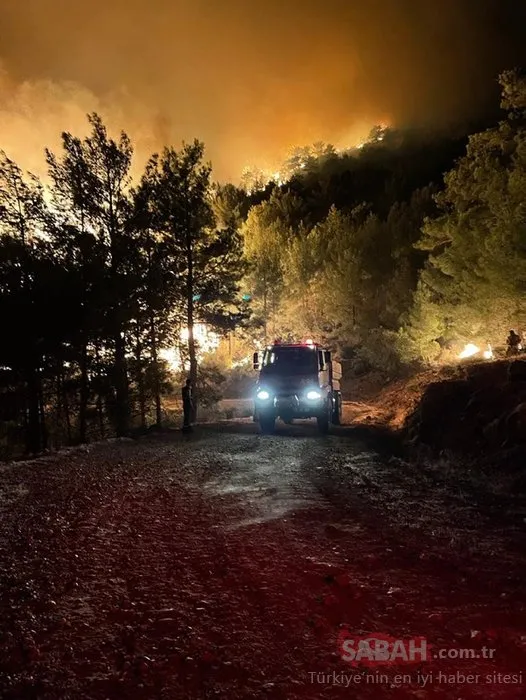 SON DAKİKA | Mersin’de korkutan yangın! Bakan Yardımcısı açıkladı: Kontrol altına alındı