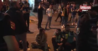 Fenerbahçeli taraftarlar oturma eylemi yaptı | Video