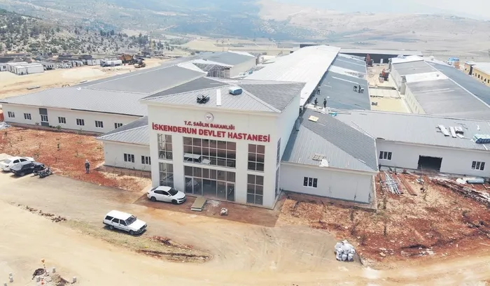 iskenderun-devlet-hastanesi-acilis-icin-gun-sayiyor-1689539704503.jpeg