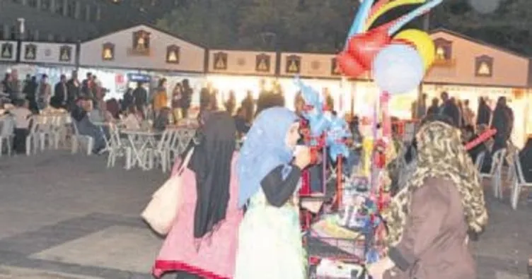 Kırıkkale’de Ramazan Sokağı’na vatandaştan yoğun ilgi