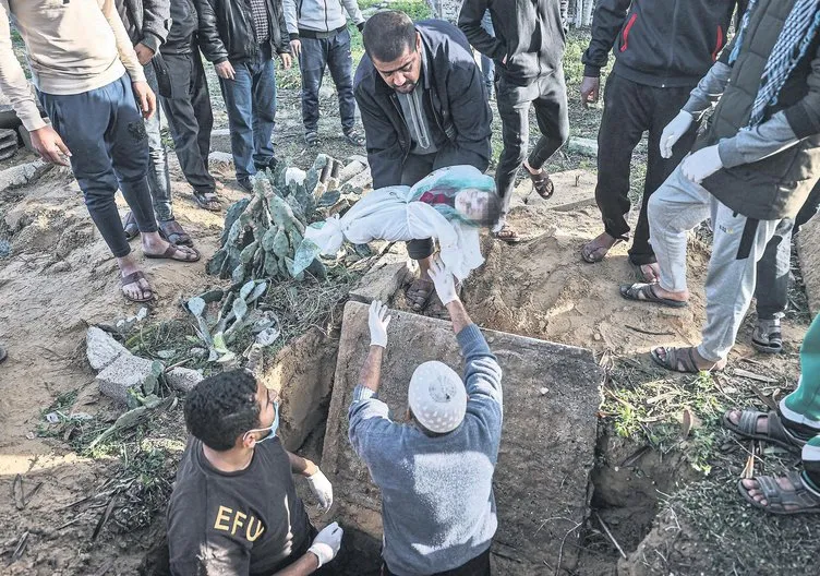 İşte İsrail’in Gazze soykırımı! Kundaktan mezara katliam