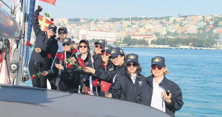 Türk ve Yunan kadın denizciler barışa yelken açıyor