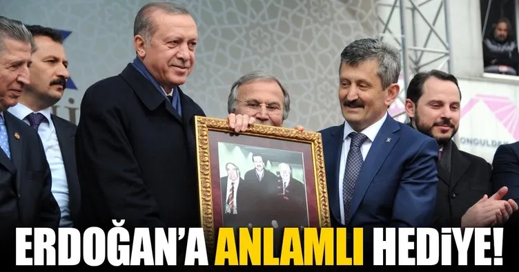 Erdoğan’a anlamlı hediye