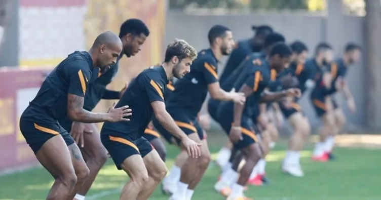 Galatasaray’da Belhanda takımla çalıştı