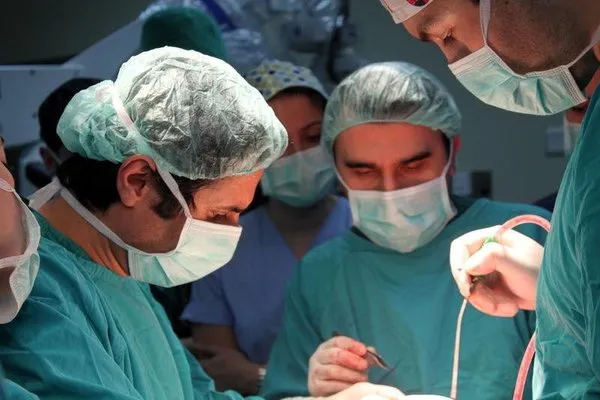 3. yüz nakli ameliyatından fotoğraflar