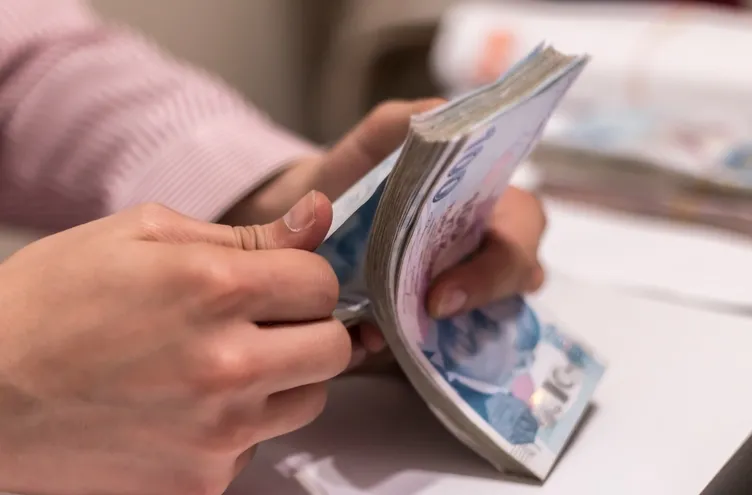 EYT SON DAKİKA: İlk maaş ne zaman yatacak? EYT'de başvuru süreci nasıl olacak? SSK ve Bağ-Kur'lulara emeklilik rehberi!