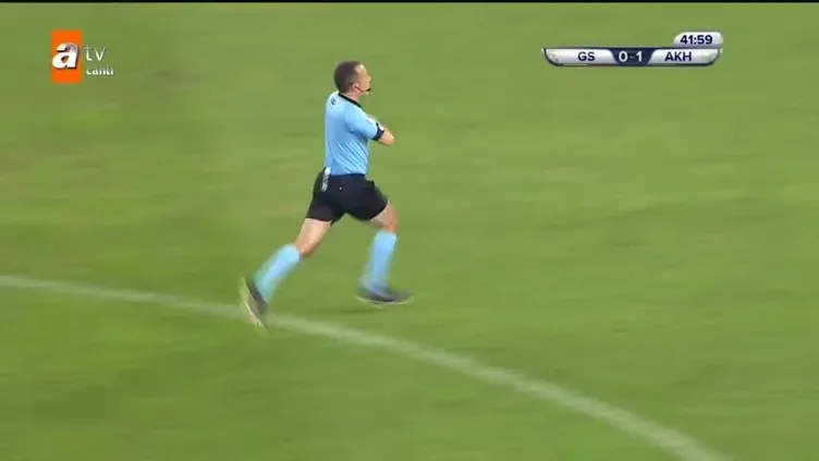 Galatasaray Akhisarspor maçında VAR kararı!