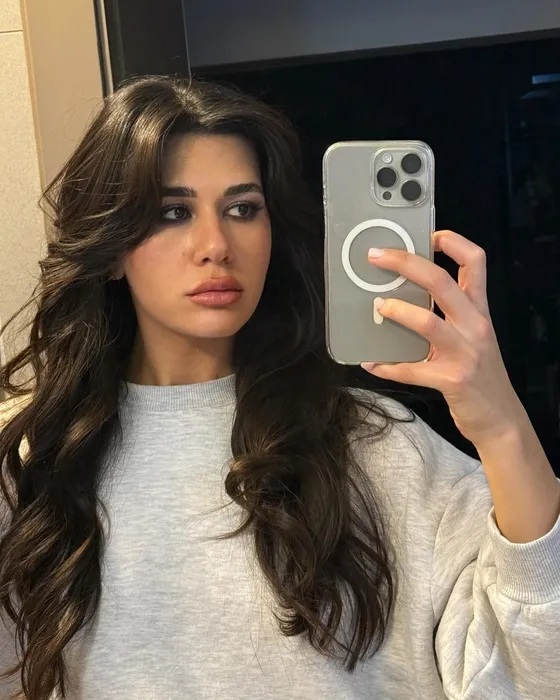 Ünlü oyuncu Şükrü Özyıldız ile fenomen sevgilisi Sibil Çetinkaya’nın ayrılık sebebi ortaya çıktı! Meğer ihanet değil...