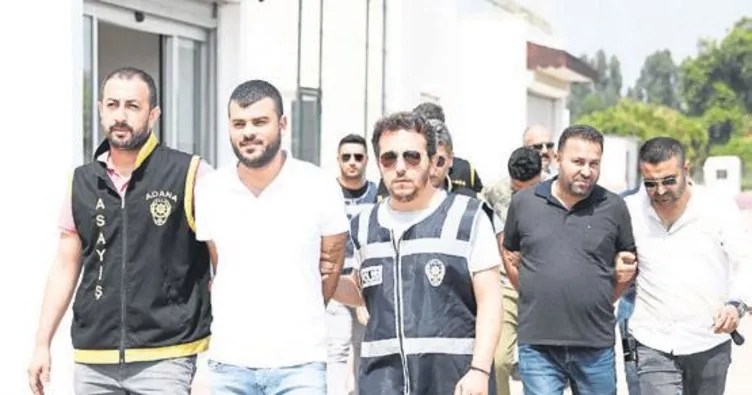 Otobüse binerek kaçmışlar