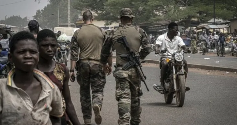 ’Benin’de darbe girişimi başarısız oldu’