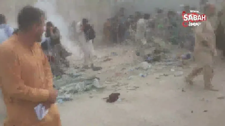 Kabil Havalimanı’na girmek isteyenlere ses bombalı müdahale | Video
