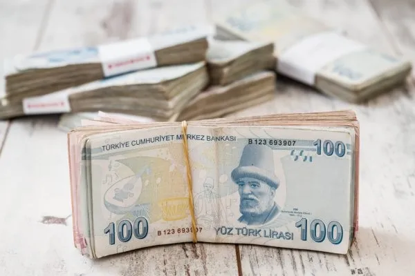 ak-partiden-son-dakika-eyt-aciklamasi-emeklilikte-yasa-takilanlar-icin-tarih-verdi-mujdeyi-verecegiz-1642490000371.jpg