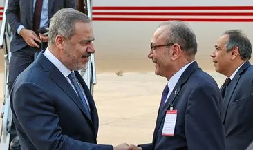 Dışişleri Bakanı Hakan Fidan Kahire’ye ulaştı