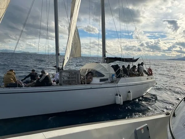 bodrumda-136-duzensiz-gocmen-daha-kurtarildi-1702287035841.jpg