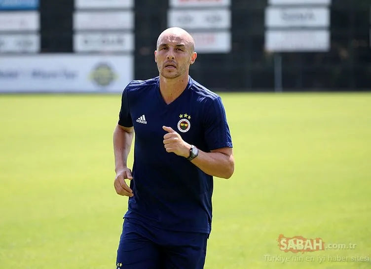 Fenerbahçe’de iki oyuncu gözden çıkarıldı