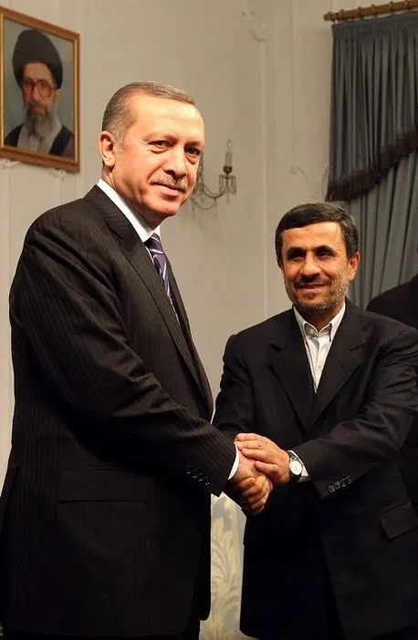 Başbakan Erdoğan-Ahmedinejad görüşmesinden kareler