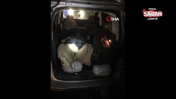 Polis ekipleri bomba yüklü araçla birlikte 3 teröristi sağ olarak yakaladı