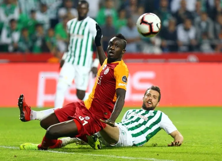 Atiker Konyaspor - Galatasaray maçından kareler