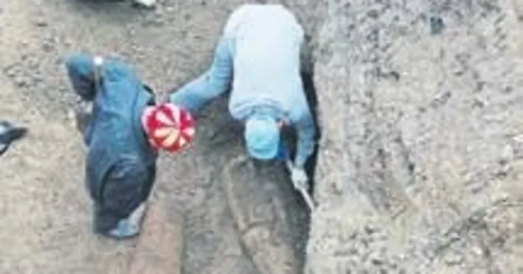 Sondaj kazısında tarihi 6 mezar bulundu