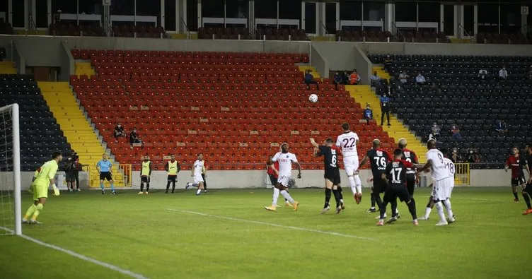 Trabzonspor’un penaltı beklediği 2 pozisyon!