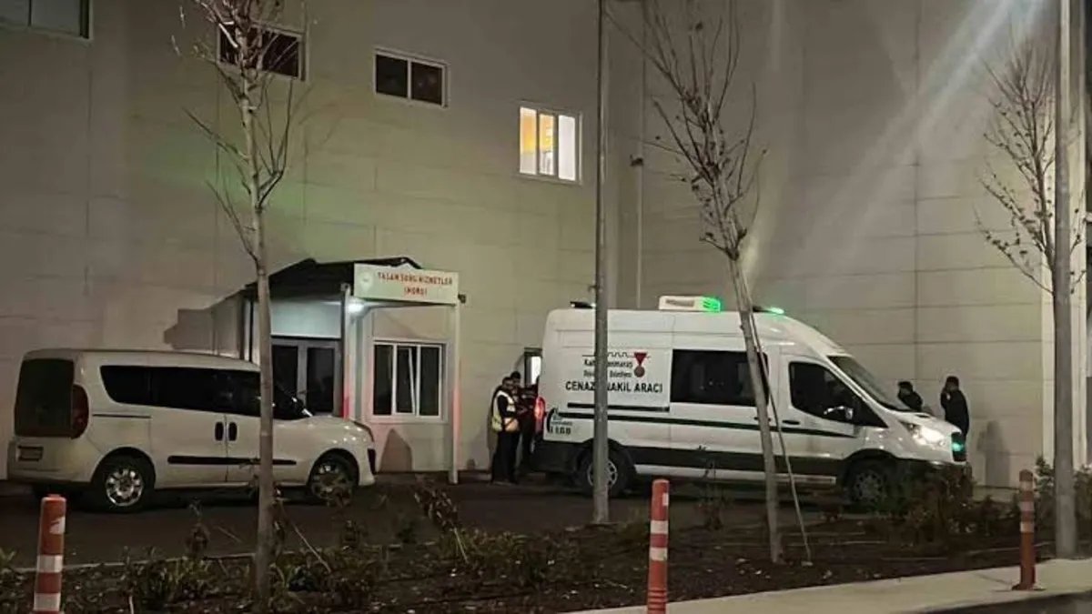 Kahramanmaraş’ta kan donduran cinayet: Eşini öldürüp kaçtı Kahramanmaraş’ta kan donduran cinayet: Eşini öldürüp kaçtı