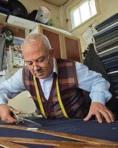 46 yıldır mesleğini aşkla yaşatıyor!