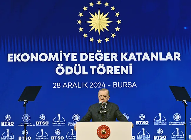 son-dakika-baskan-erdogan-turkiyeyi-yeni-dunyaya-hazirliyoruz-1735405722620.jpeg