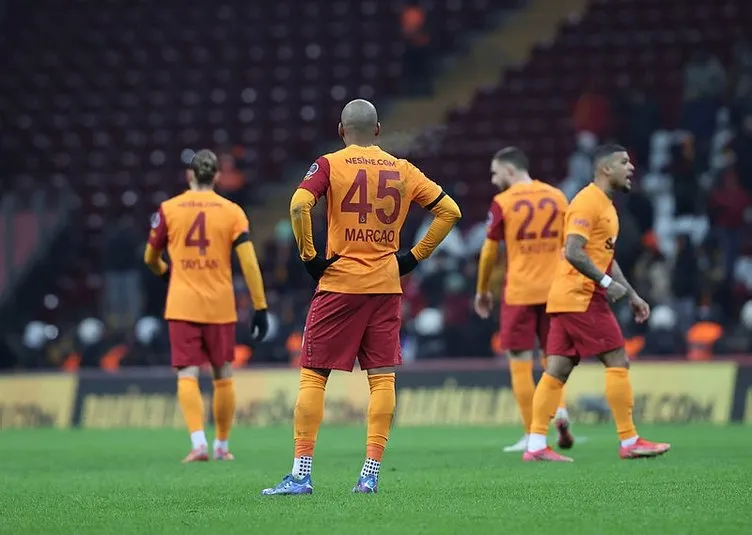 Son dakika: Galatasaray’da beklenmedik ayrılık gerçekleşiyor! Babel ve Feghouli derken o da gidiyor…